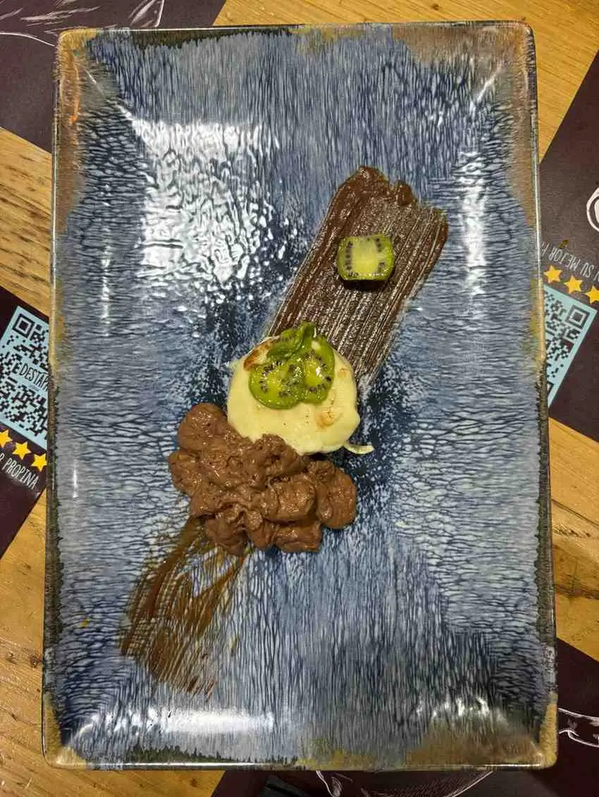 Postre elaborado con mini kiwi kiwio ecologico en Asturias