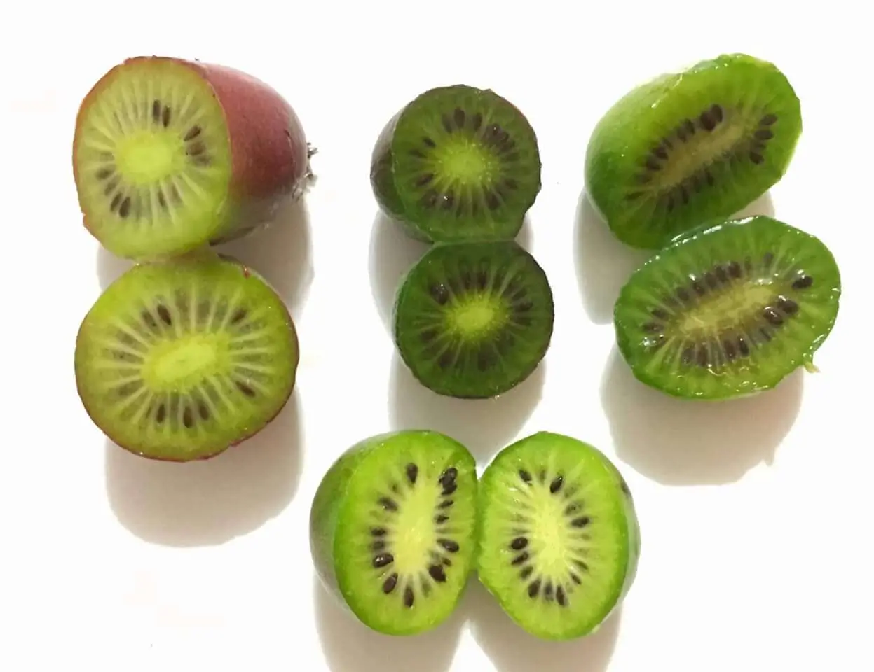 Valor nutricional de kiwio mini kiwi kiwiberry